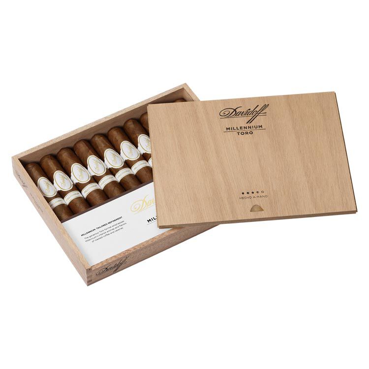 View product media DAMR Robusto, , jrcigars 2